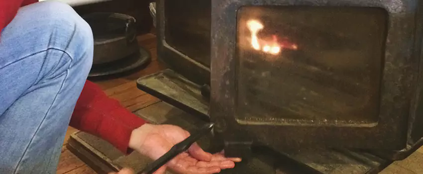 Fireplace Door Installation And Replacement Contractors in Victoriaville, QC