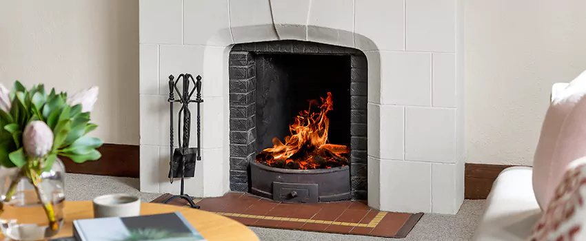 Wood Fireplace Refacing in Victoriaville, QC