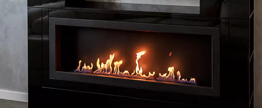 Town & Country Outdoor Fireplace in Victoriaville, QC