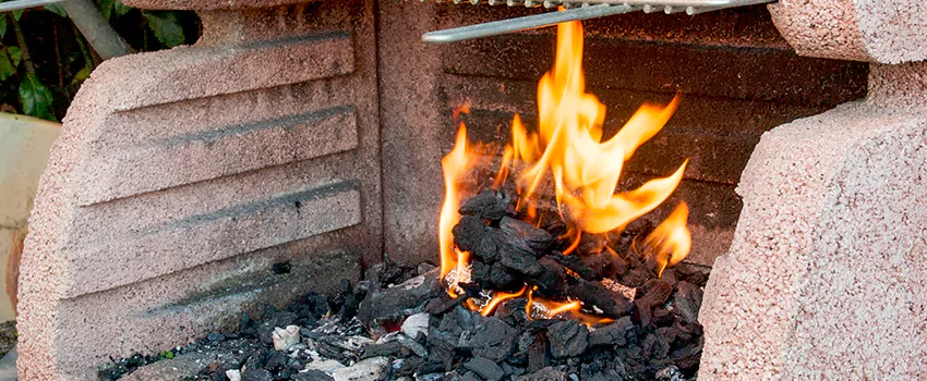 Clean The Fireplace Mantle And Hearth in Victoriaville, QC